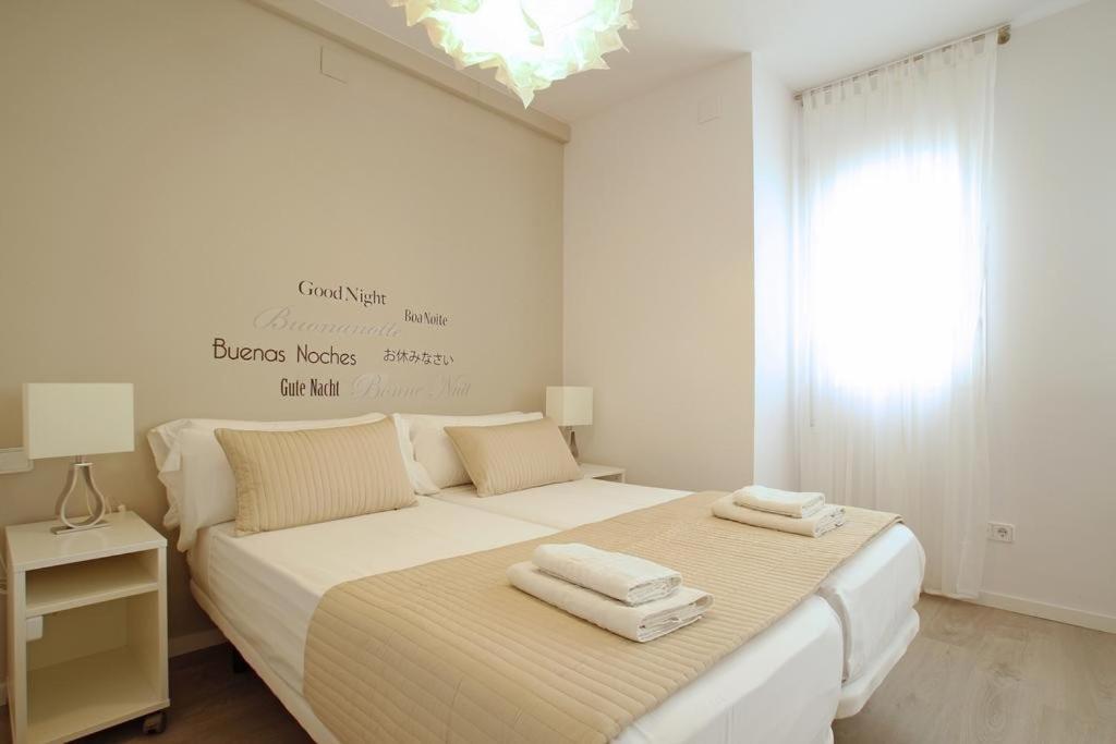 Warm Sands Apartment By Hello Homes سيدجيس المظهر الخارجي الصورة